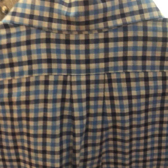 Vineyard Vines classic check. In very good condition. Hardly ever worn. - Picture 5 of 5